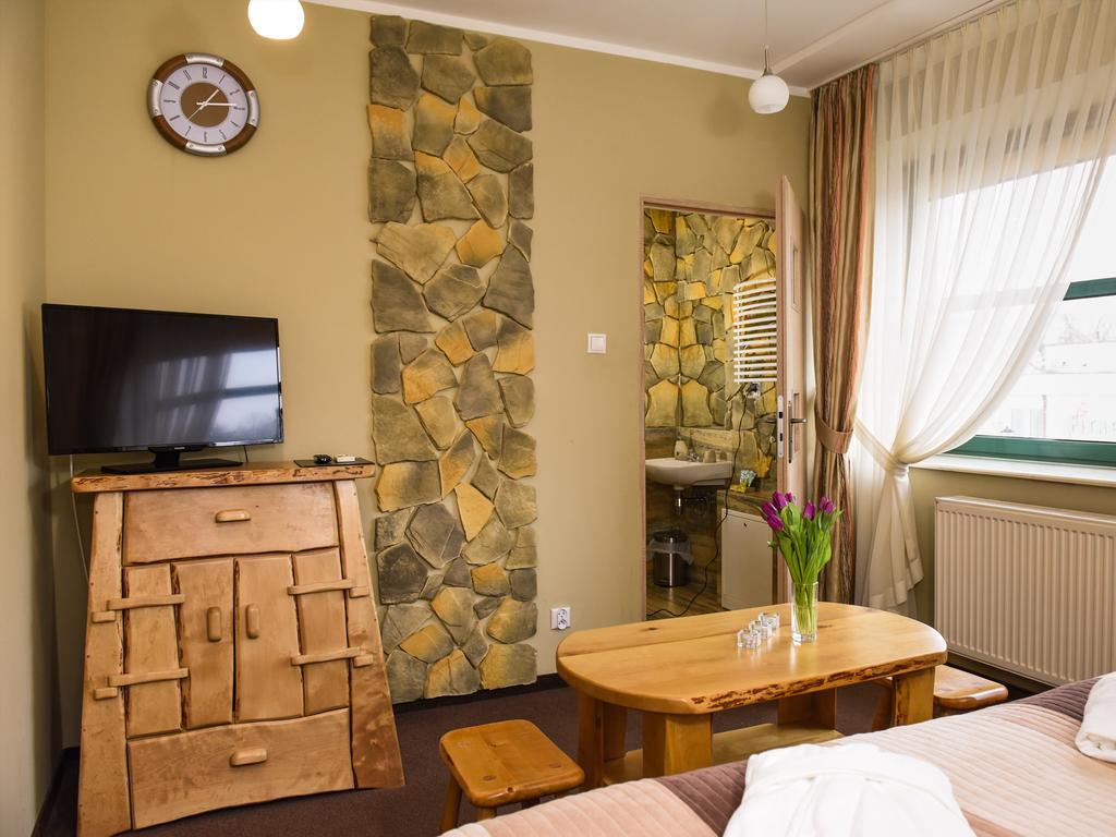 Spa Apartment Parkowy ホイニツェ エクステリア 写真